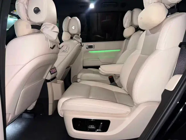 Li Auto L9 — Фото автомобиля 7