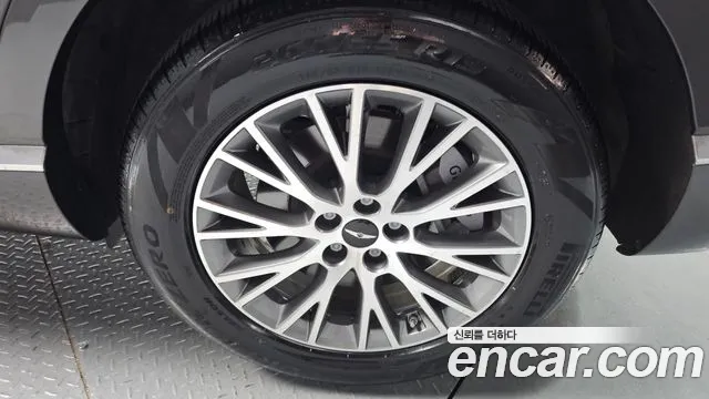 Genesis GV80 2.5T Бензин AWD — Фото автомобиля 16