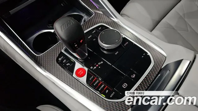 BMW XM — Фото автомобиля 9