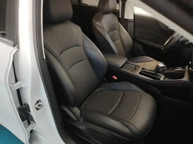 Roewe i5 — Фото автомобиля 24