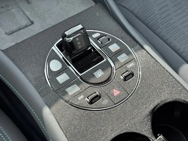 BYD Seal 06 GT — Фото автомобиля 11