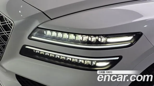 Genesis GV80 — Фото автомобиля 7