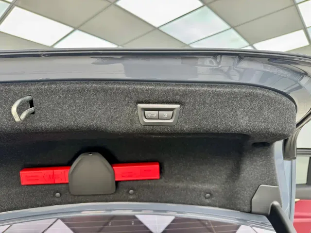 BMW 5 Series — Фото автомобиля 24