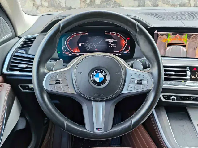 BMW X5 — Фото автомобиля 12
