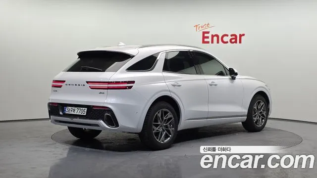 Genesis GV70 2.5T Бензин AWD — Фото автомобиля 2