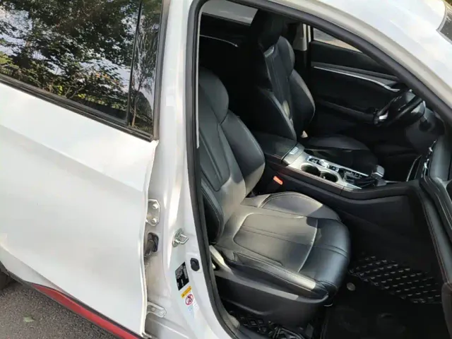 Changan CS75 Plus — Фото автомобиля 24