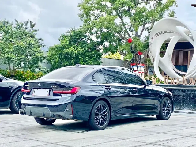 BMW 3 Series — Фото автомобиля 9