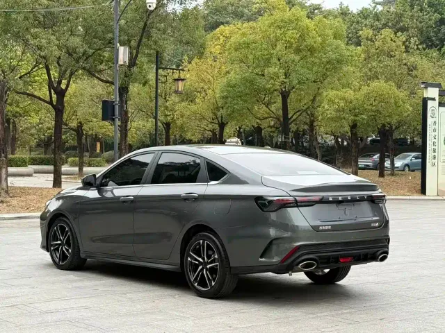 Geely Binrui — Фото автомобиля 11