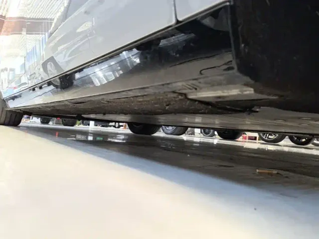 Li Auto MEGA — Фото автомобиля 20