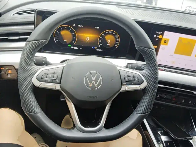 Volkswagen Lamando — Фото автомобиля 10