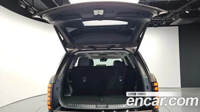 Hyundai Palisade Palisade (LX3) Бензин 2.5T 4WD 7 мест — Фото автомобиля 20
