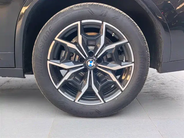 BMW BMW X4 2022 xDrive 25i M Sport Package — Фото автомобиля 18