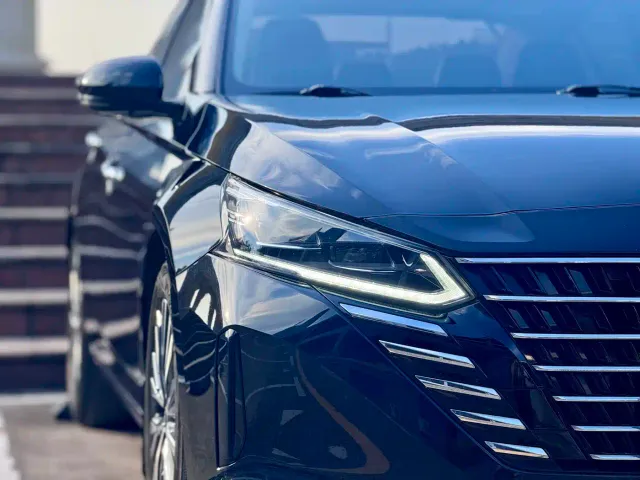 Nissan Teana — Фото автомобиля 4
