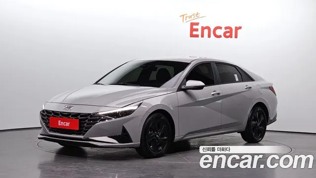 Фотография автомобиля — Hyundai Avante CN7