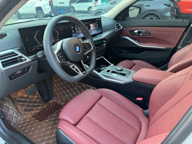 BMW 3 Series — Фото автомобиля 4