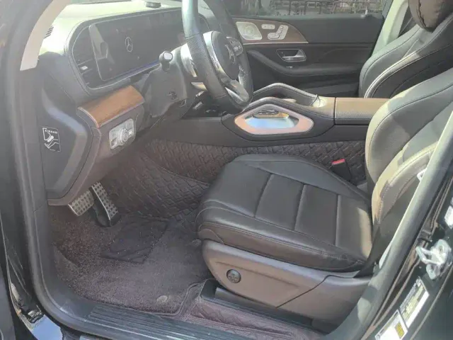Mercedes-Benz GLS-Class — Фото автомобиля 9