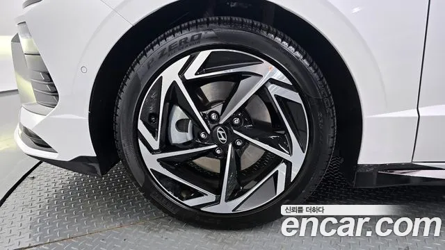 Hyundai Sonata Inspiration — Фото автомобиля 5