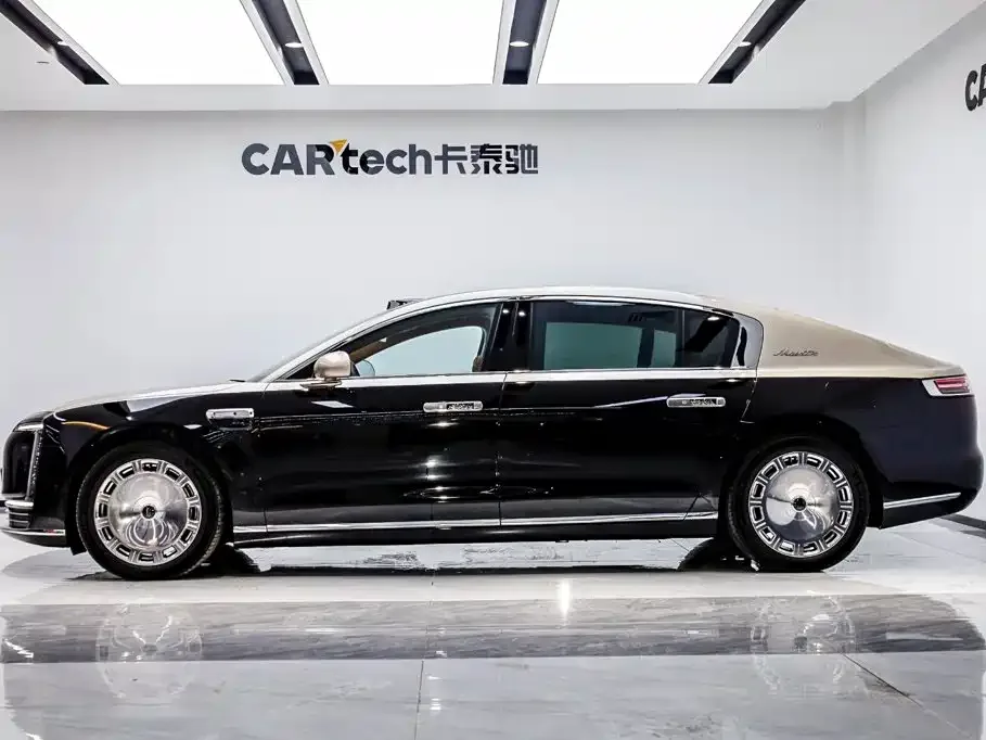 Zunjie Zunjie S800 2025 Range Extender Starlight Executive 4-Seater — Фото автомобиля 3