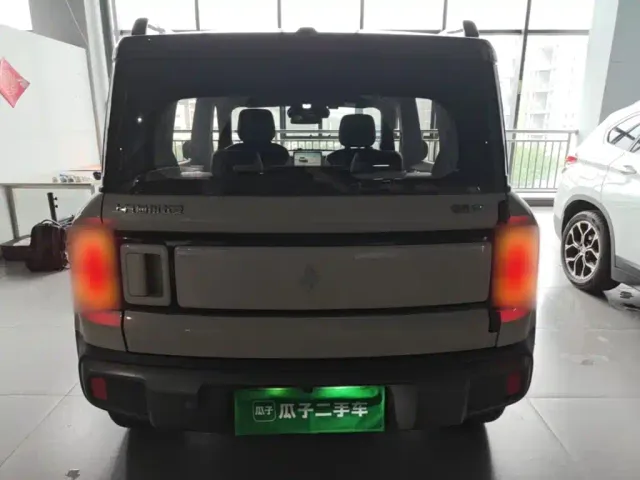 Baojun Yep Plus — Фото автомобиля 5
