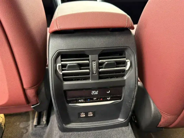 BMW 3 Series — Фото автомобиля 15