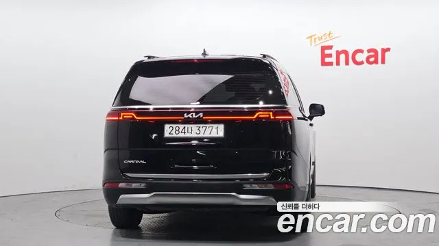 Kia Canival Carnival 4 поколение Дизель 9 мест Signature — Фото автомобиля 4