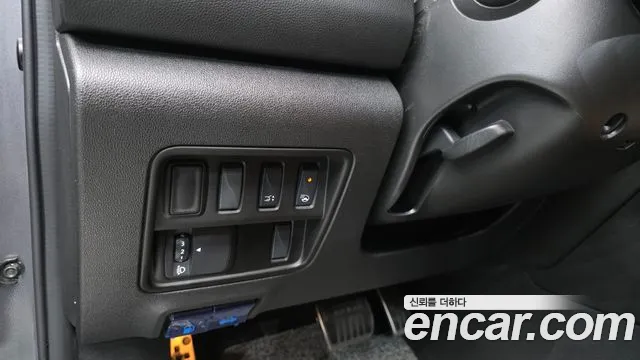 Renault-KoreaSamsung QM6 Новый QM6 2.0 GDe RE Signature 2WD — Фото автомобиля 12