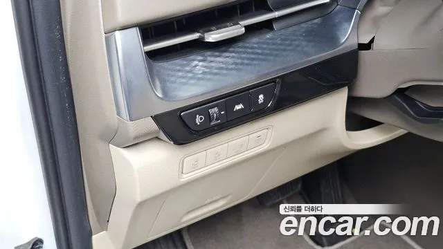 Kia Carnival 4th Gen — Фото автомобиля 14