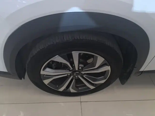 Wuling Asta — Фото автомобиля 22