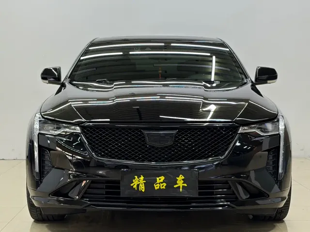 Cadillac CT4 — Фото автомобиля 2