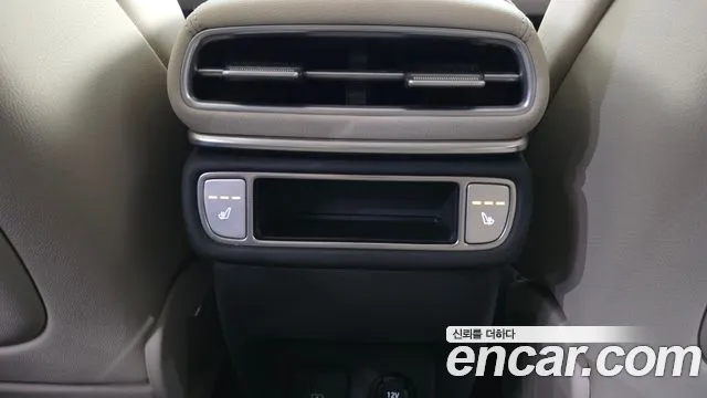 Genesis GV80 — Фото автомобиля 30