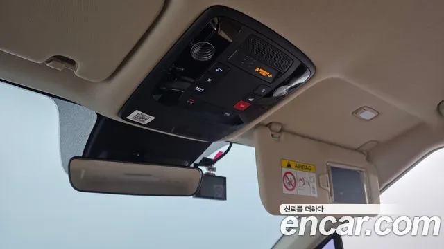 Kia Carnival 4th Gen — Фото автомобиля 25