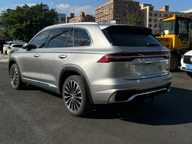 Geely Xingyue L — Фото автомобиля 6