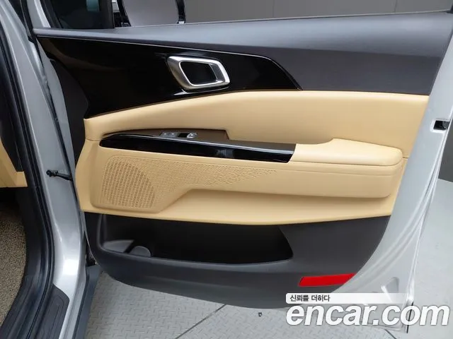 Kia Canival Carnival 4 поколение Бензин 9 мест Noblesse — Фото автомобиля 24