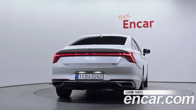 Kia K8 Hybrid — Фото автомобиля 4
