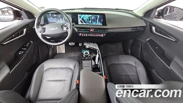 Kia EV6 — Фото автомобиля 6