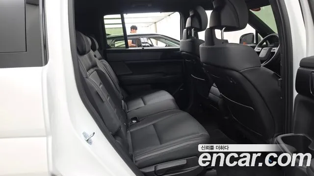 Hyundai Santafe — Фото автомобиля 10