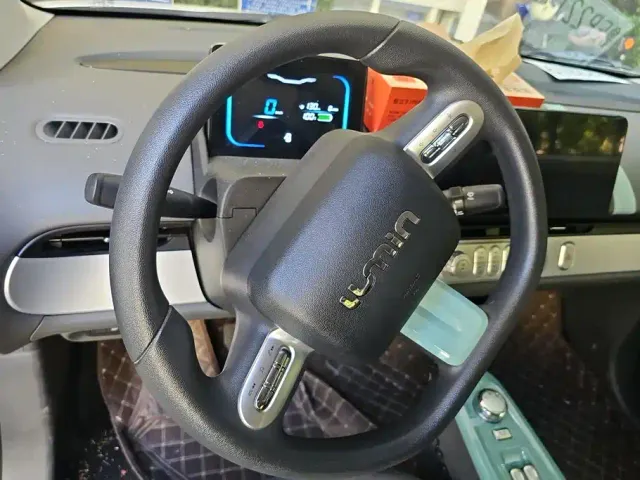 Changan Lumin — Фото автомобиля 15