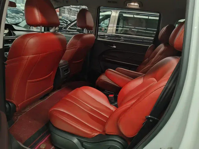 GAC Trumpchi M6 — Фото автомобиля 8