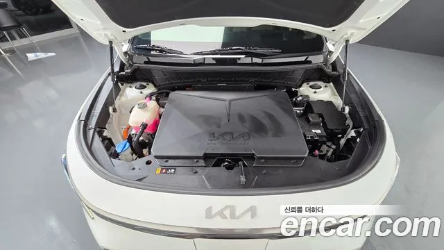Kia Niro New — Фото автомобиля 9