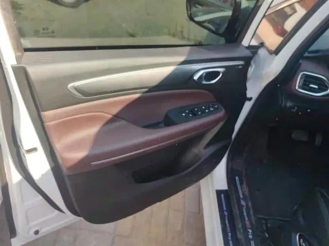 GAC Trumpchi M6 — Фото автомобиля 7
