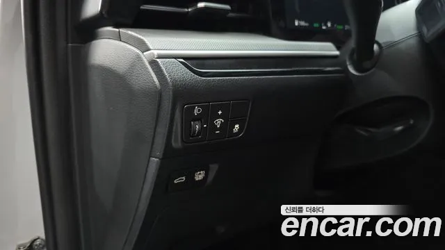 Kia K5 Prestige — Фото автомобиля 28