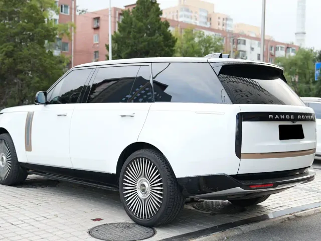 Land Rover Range Rover — Фото автомобиля 5