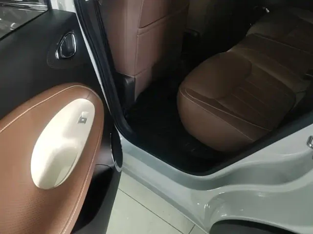 Wuling Bingo — Фото автомобиля 16