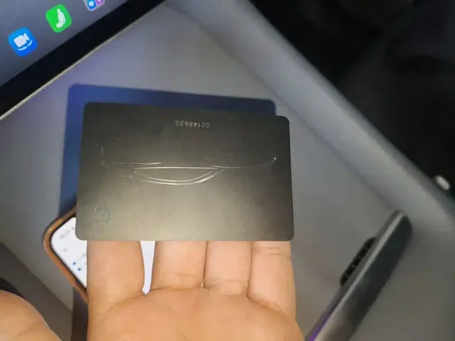 Xiaomi YU7 — Фото автомобиля 8
