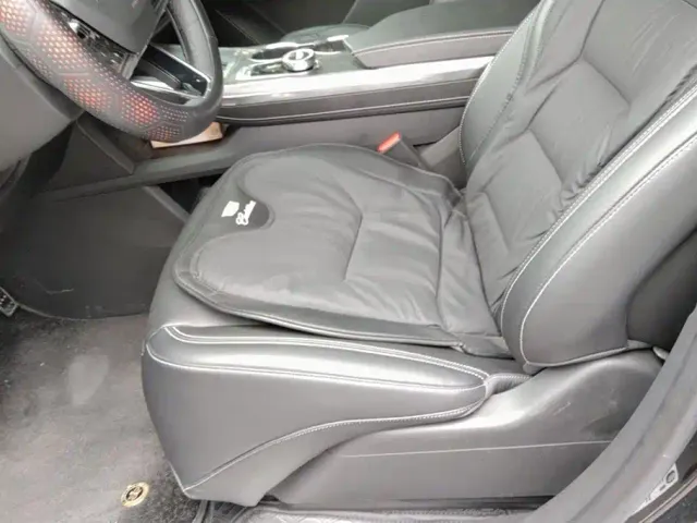 Cadillac XT5 — Фото автомобиля 9