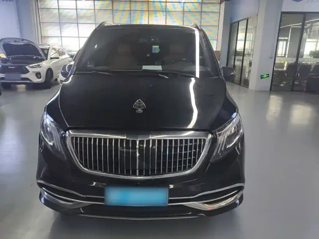 Mercedes-Benz Vito 2021 2.0T Business Edition 7-seater — Фото автомобиля 2