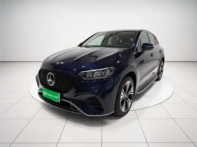 Фотография автомобиля — Mercedes-Benz EQE SUV
