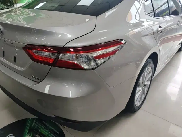 Toyota Camry — Фото автомобиля 7