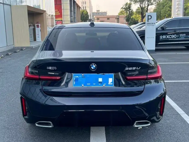 BMW 3 Series — Фото автомобиля 8