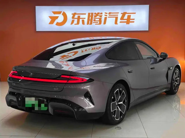 Xiaomi SU7 — Фото автомобиля 5